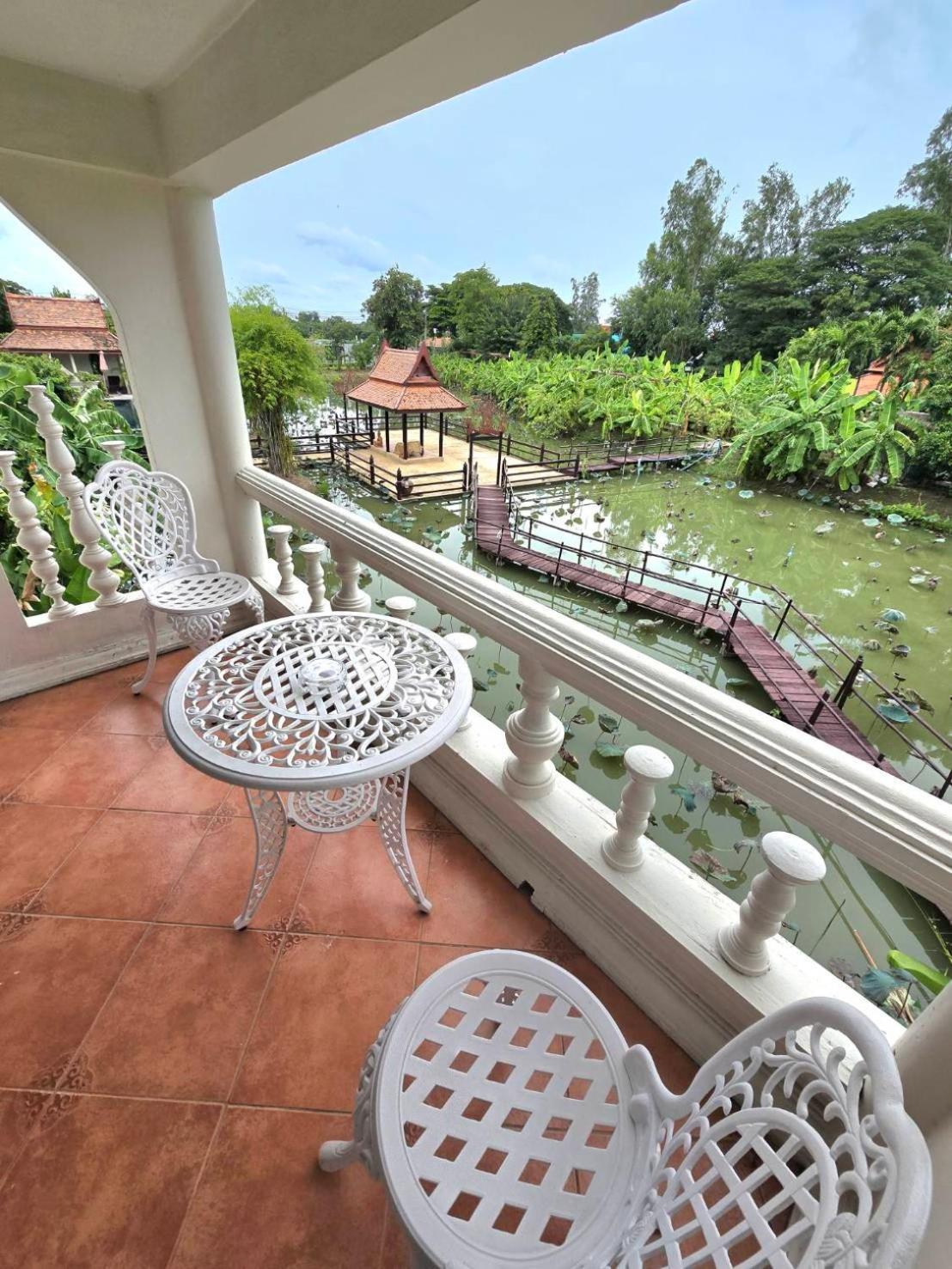 Ayutthaya Garden River Home Ban Bang Krasan Exterior foto
